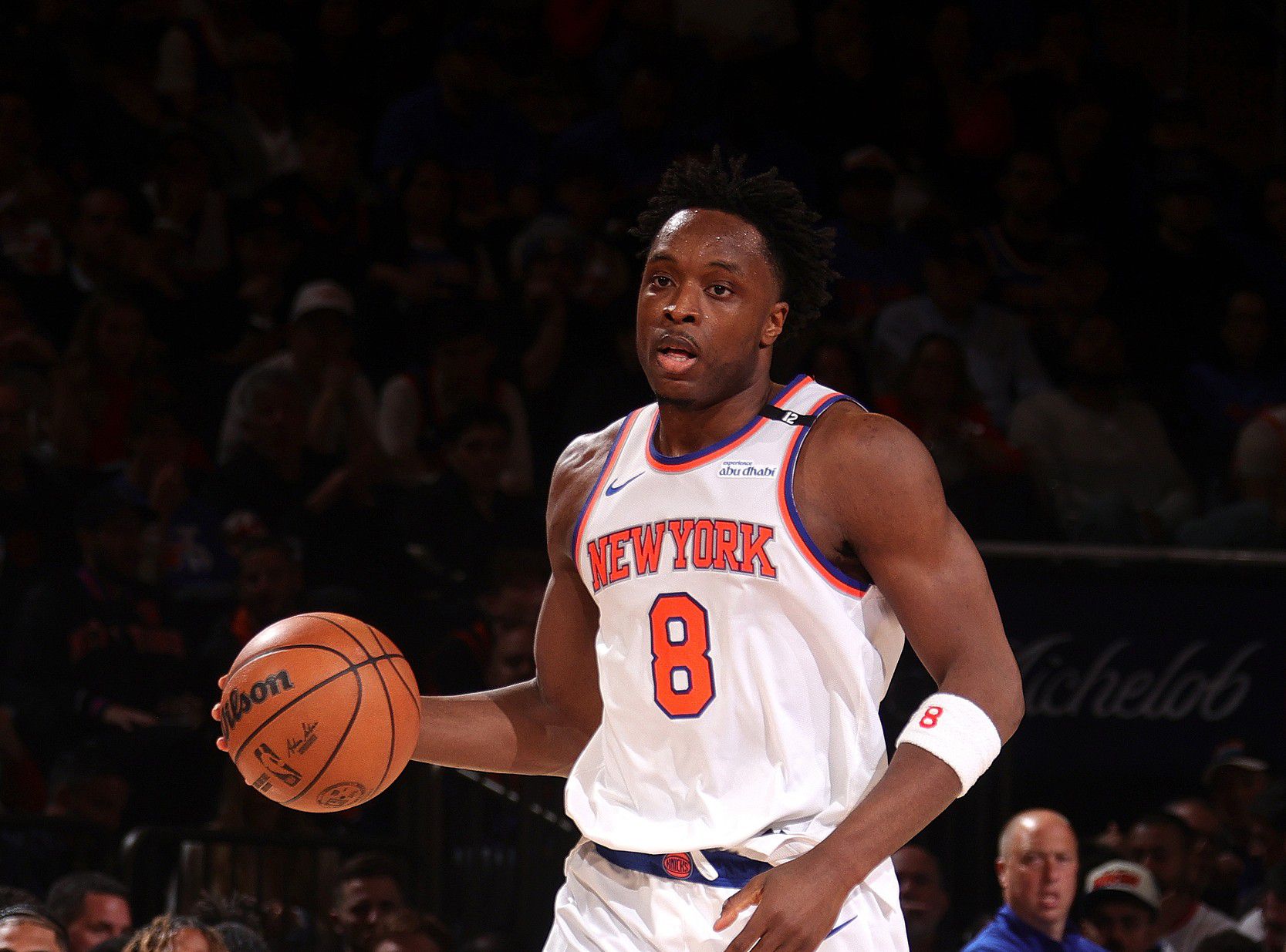 愿无大碍！克拉克森顶替受伤的阿努诺比出战下半场首发