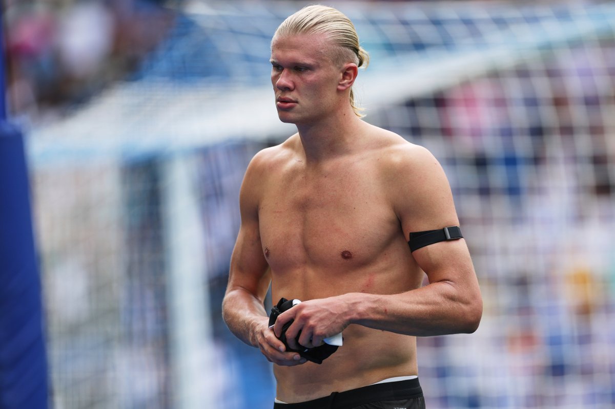 哈兰德力量凶猛！ BBC记者惊叹：堪比《洛奇》中的德拉戈