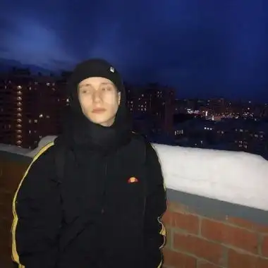 6686体育海外作者Alfie