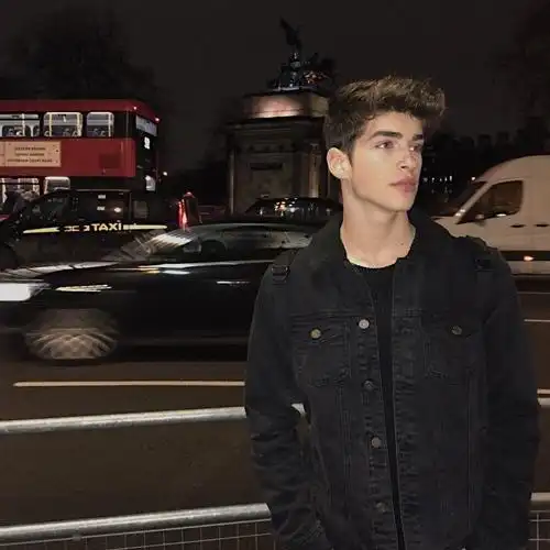 6686体育合作伙伴Eddie